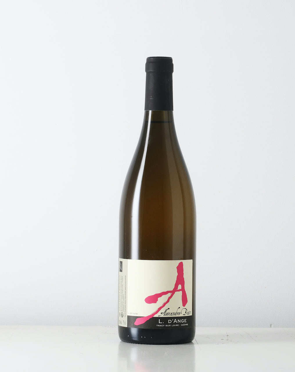 As always from natural wine maker Alexader Bain in Pouilly Fumé its Sauvignon Blanc. This time 24 months in vat gave the typical Pouilly minerality.
