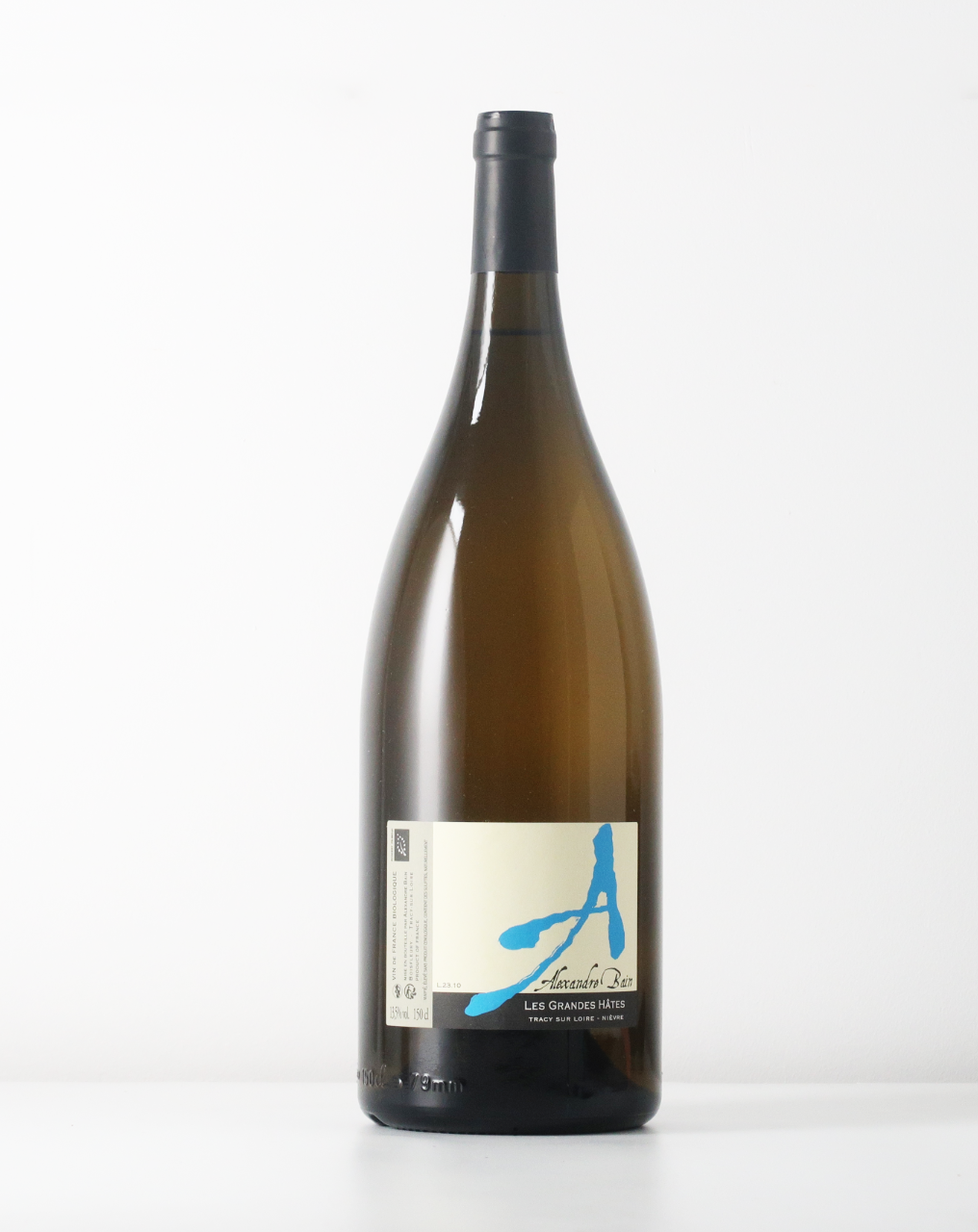 Alexandre Bain makes beautiful Sauvignon Blanc natural wines in Sancerre. This one is aged for 24 months in barrels.
