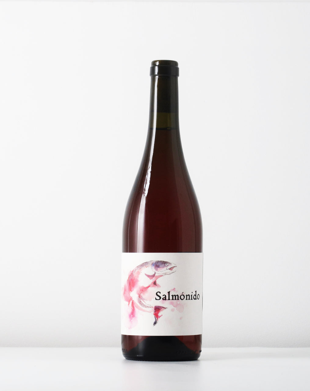 A lovely rosé made from Pinot Noir grown on poor, stoney soil 1300 meters above sea level. The natural wines from Barranco Oscuro is always without any additions.