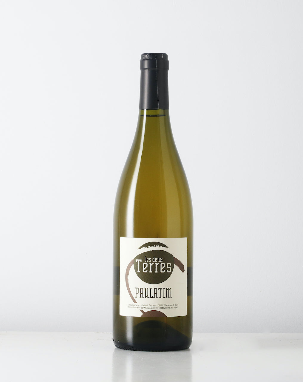 Lovely Chardonnay from Les Deux Terres in Ardèche. Always making pure natural wine without additions.