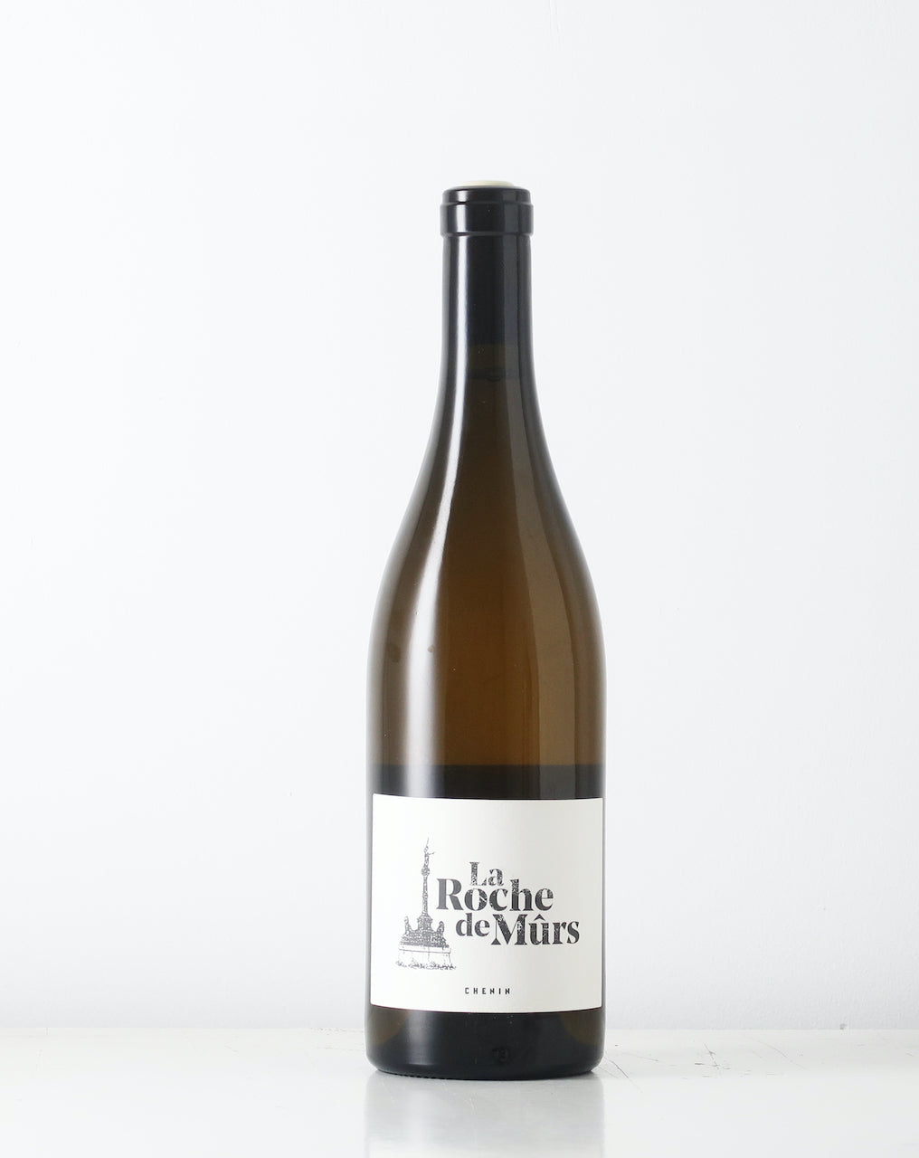 Beautiful Chenin Blanc, aged in barrels for 13 months. Natural wine from La Grange aux Belles in Loire will never disappoint.