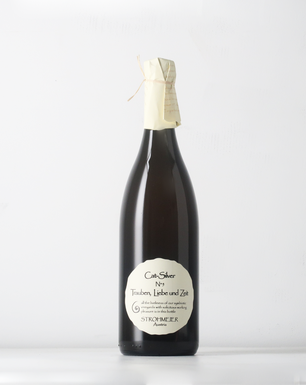 Cat-Silver is a blend from natural winemaker Franz Strohmeier in Styria, Austria. A blend of direct pressed and skin contact white grapes.