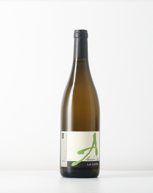 The natural wines from Alexandre Bain has something special about them. This Pouilly Fumé classified Sauvignon Blanc has 33 months of elevage and wow its good.
