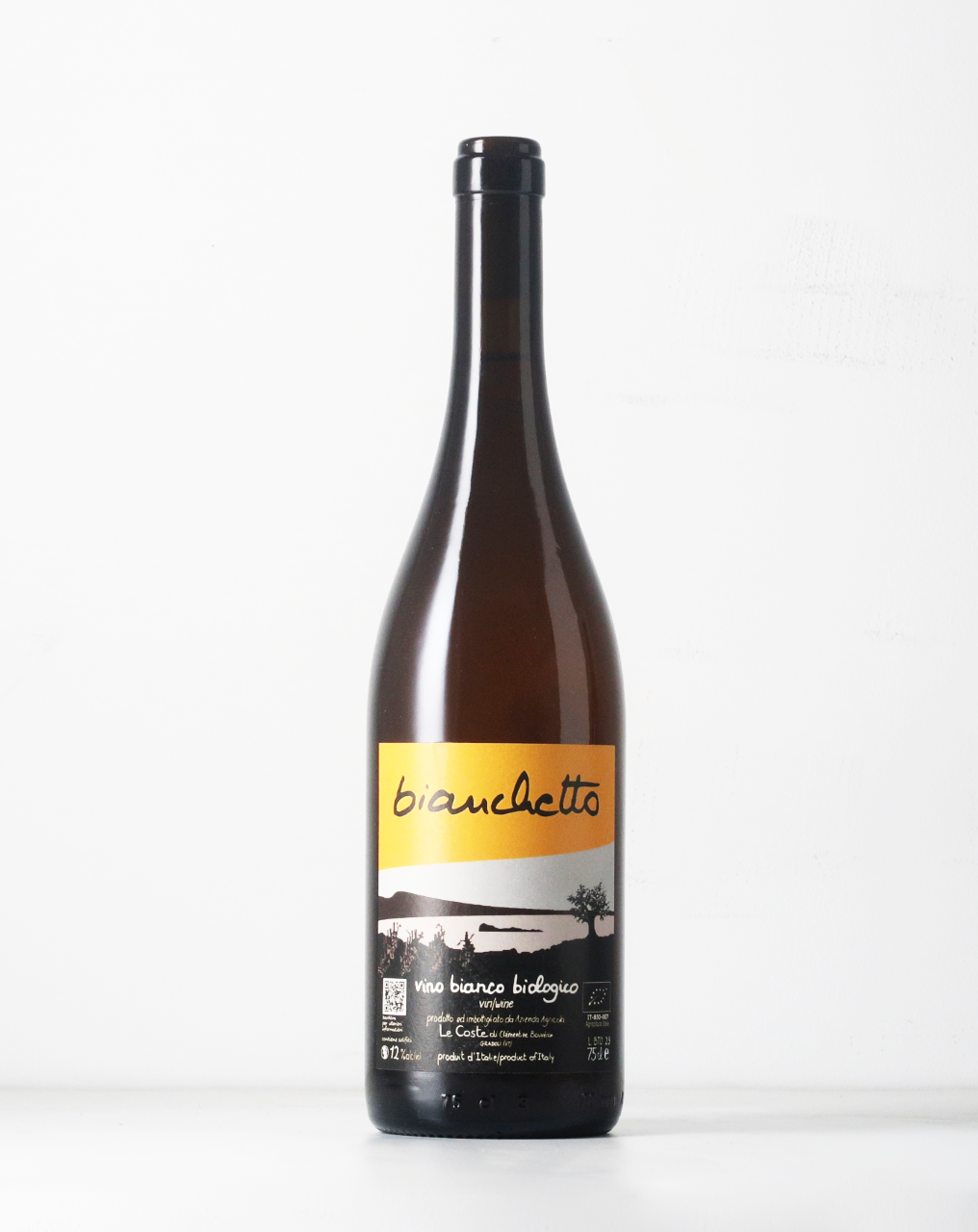 The Bianchetto 2023 is the result of an excellent harvest made from mainly Procanico, with some Malvasia di Candia, Moscato and Vermentino. Le Coste makes outstanding natural wine, a must try,