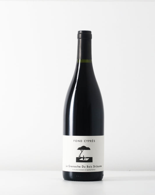 Very well balanced Grenache Noir from Fond Cyprès in Languedoc. This natural wine is from a very special and protected plot on higher altitude.