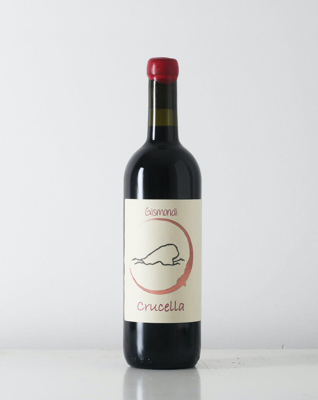 A delicious natural wine made from Sangiovese, Merlot and Camaiola by the relatively new producer Gismondi from Naples. His wines gives the impression of an experienced winemaker, never using additions.