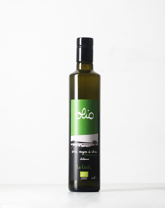 The amazing natural winemakers Le Coste in the Lazio region makes this pure and vibrant olive oil made from local varieties Moraiolo, Canino and Frantoio.