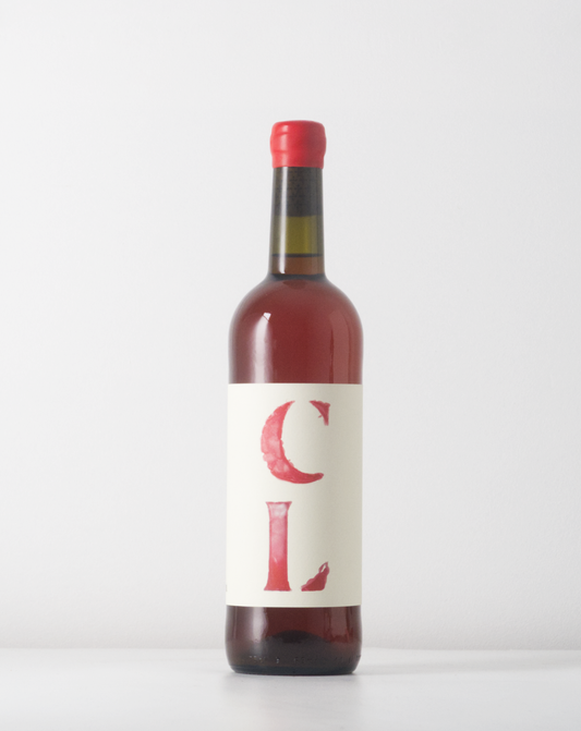 This natural rosé wine is made from Garnacha and Garnacha Blanca from ecoverd vineyards. Its really the signature winemaking of Partida Creus.