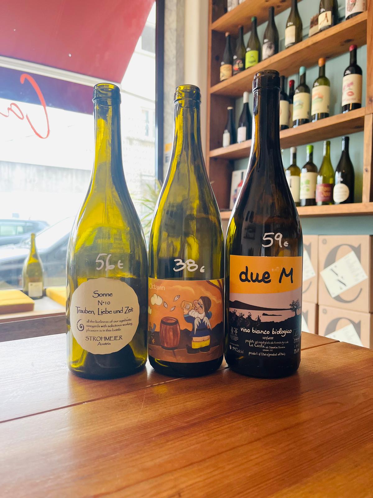 Get our absolute favourite orange natural wines in a box. Nothing added, fermented grapes only. Strohmeier, l'Octavin and Le Coste.