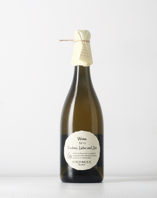 Made from Pinot Blanc and Chardonnay, ome skin contact gives a lovely character to this natural wine. Strohmeier is located in Styria, Austria.